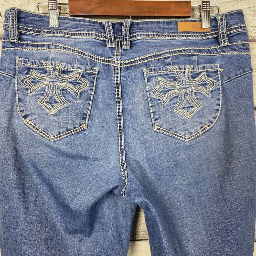 Royalty For Me Embroidered Cuffed Capri Jeans 14 - Picture 5 of 10